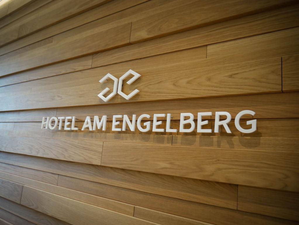 Hotel Am Engelberg ヴィンターバッハ エクステリア 写真