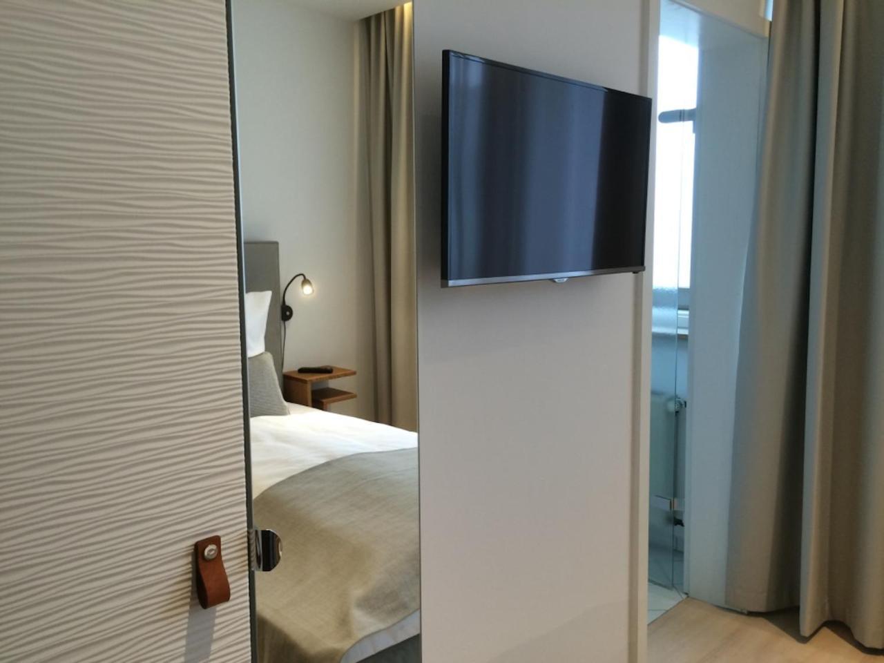 Hotel Am Engelberg ヴィンターバッハ エクステリア 写真